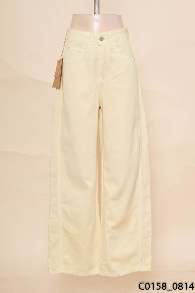 Quần kaki vàng New Tags