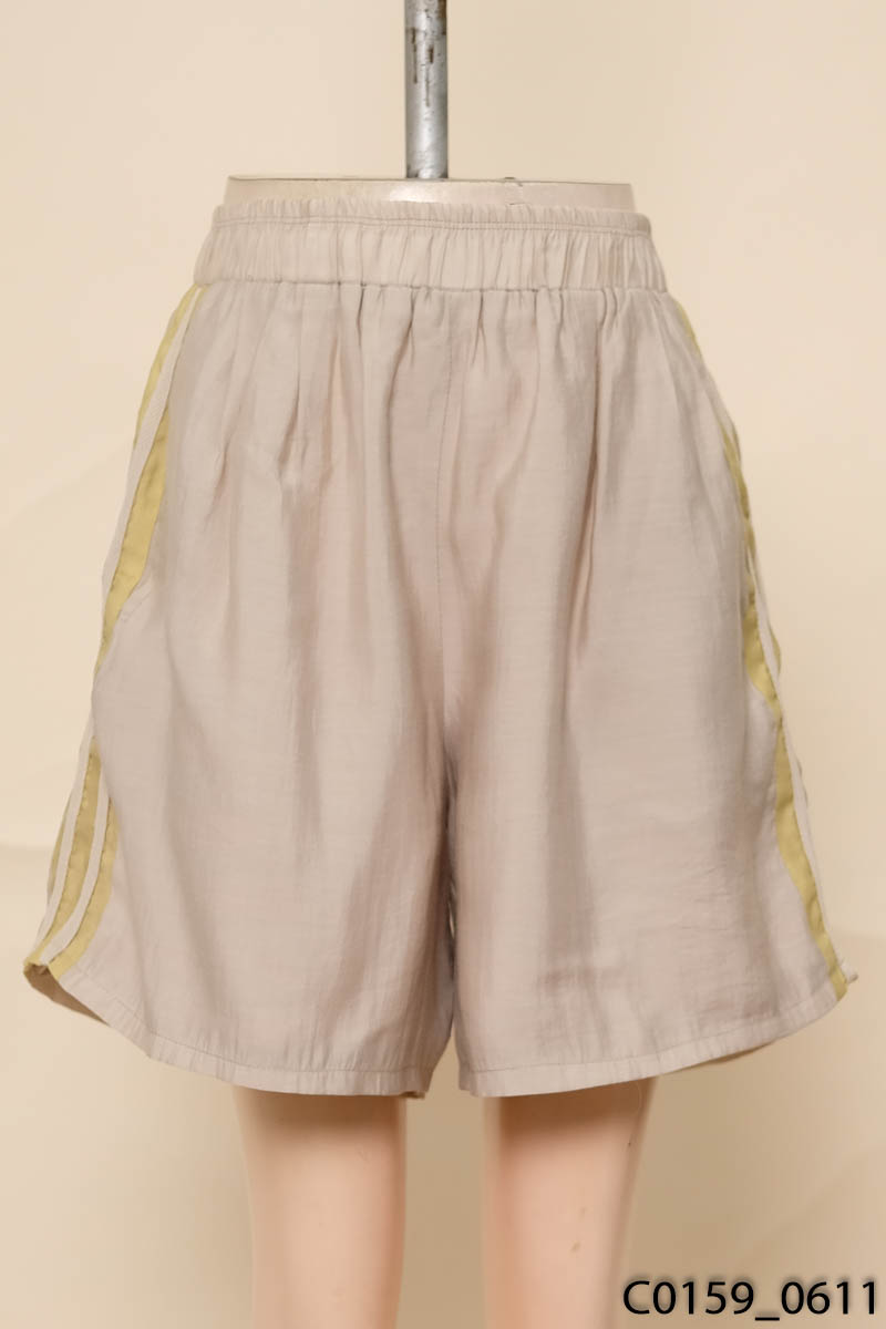 Quần short xám be