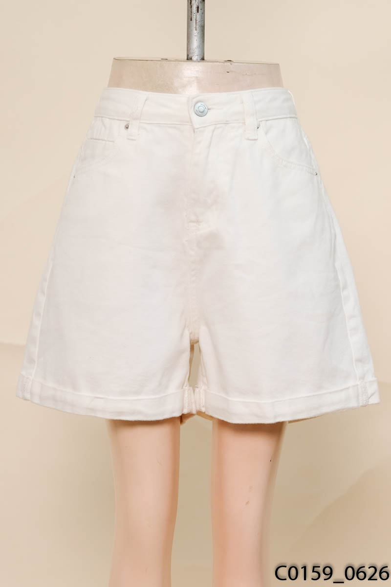 Quần shorts jeans trắng