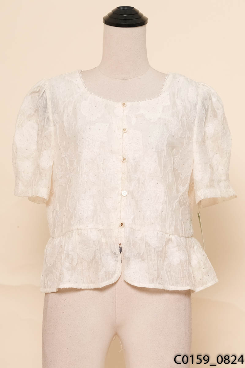 Áo be cộc tay đính ngọc trai