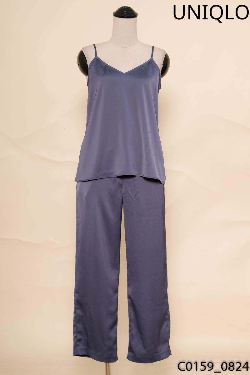 Set áo 2 dây xanh + quần xanh ống rộng Uniqlo