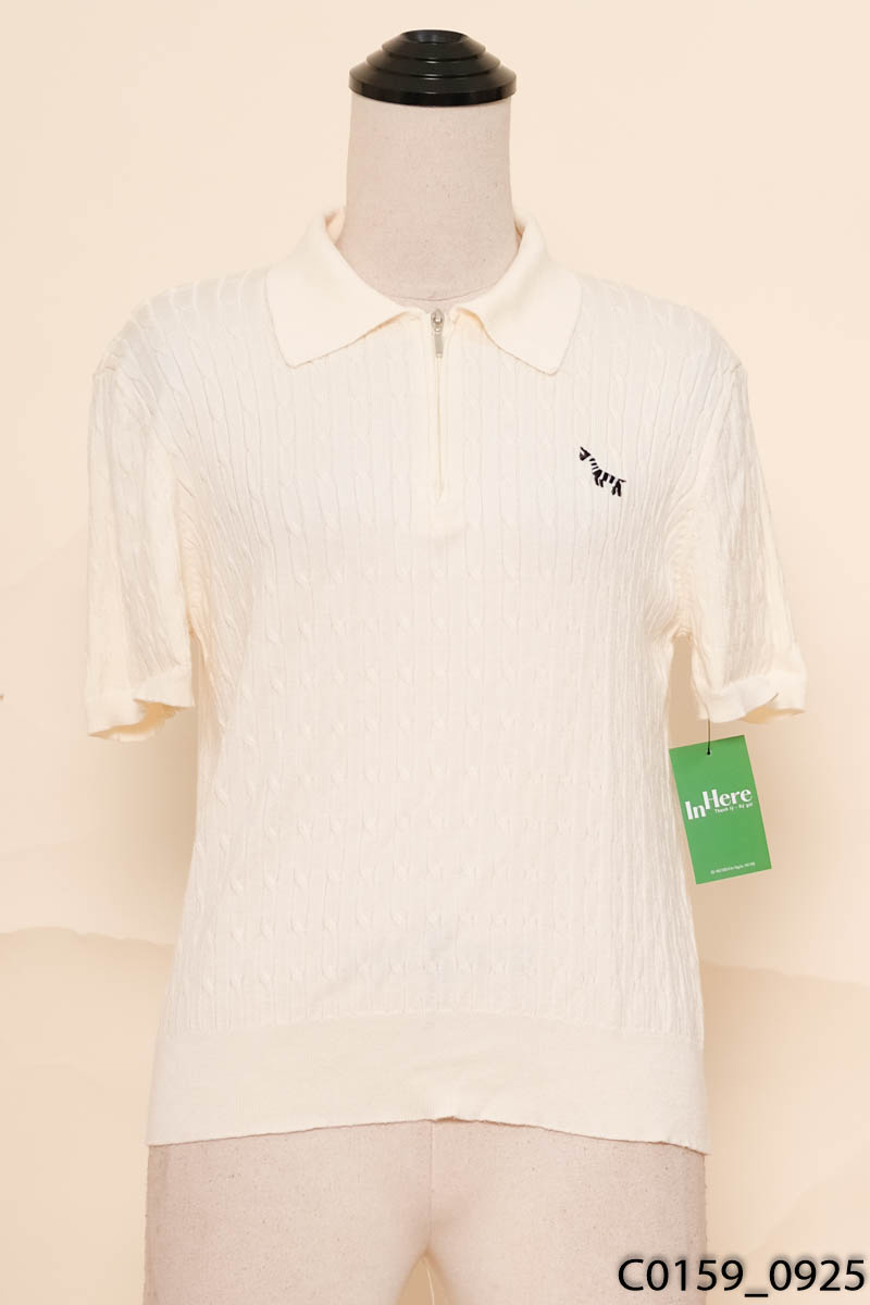 Áo polo be thêu hình ngựa