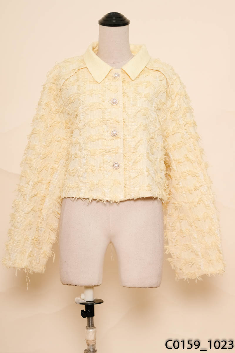 Áo dạ tweed vàng tua dua