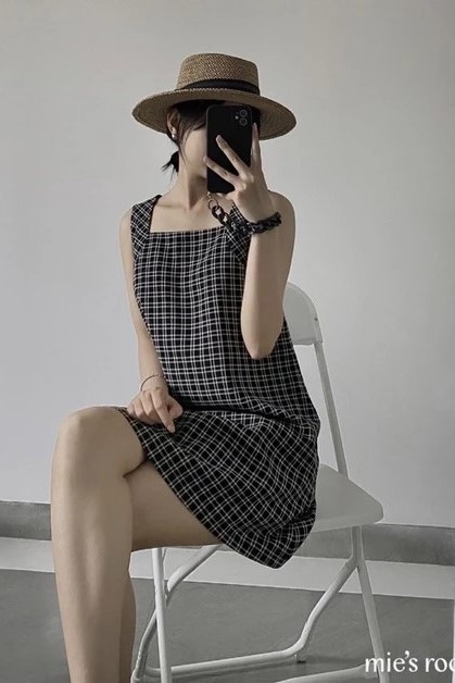 MIE'S ROOM - ĐÂmf 2 dây bản to đen kẻ trắng