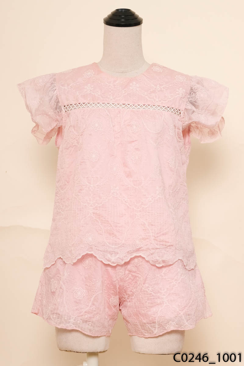 Set áo hồng họa tiết + quần shorts New Tags