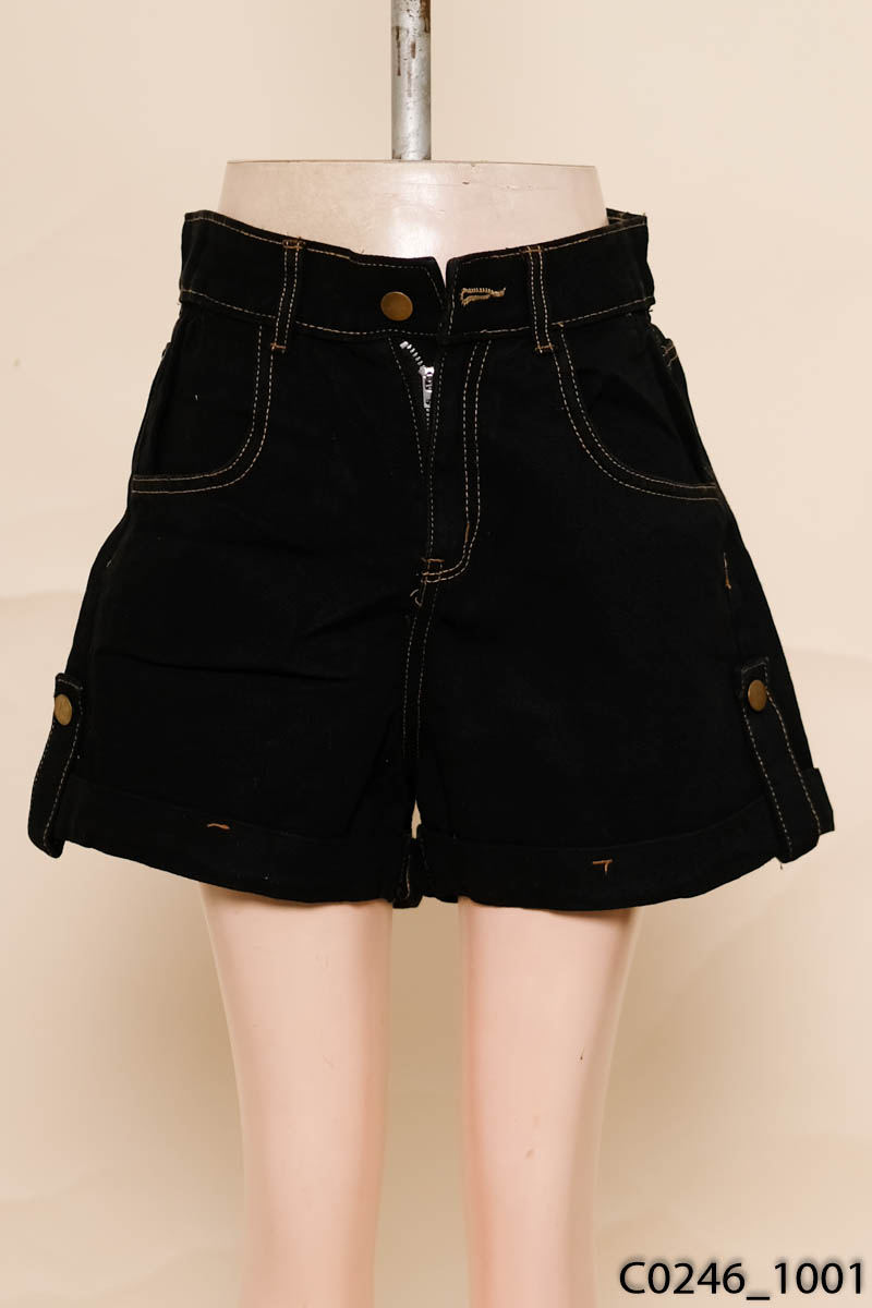 Quần shorts jean đen/NEW