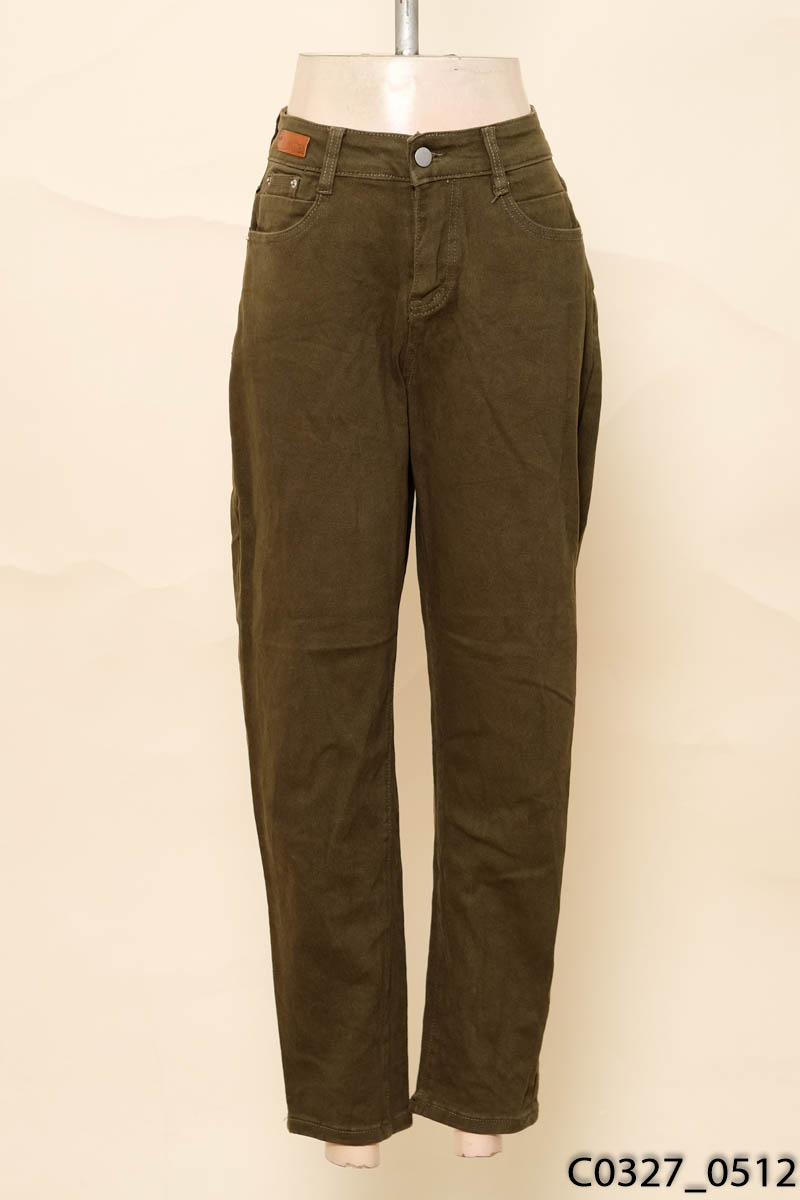 Quần jeans xanh rêu