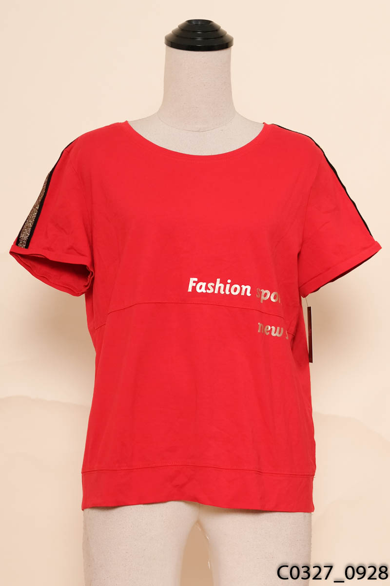 Áo thun đỏ họa tiết New Tags