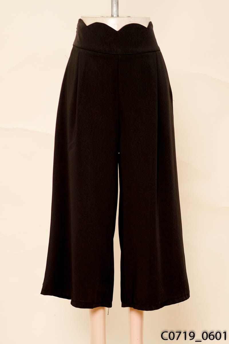 Quần culottes đen
