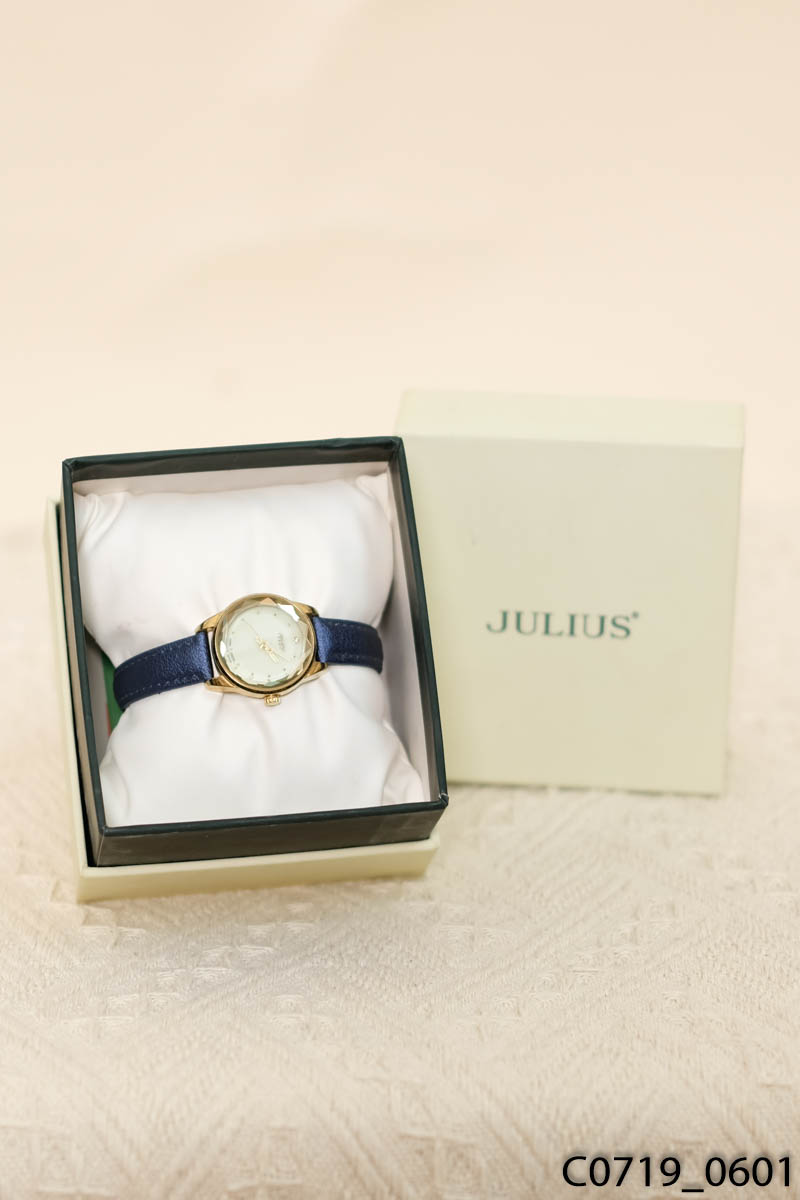JULIUS - Đồng hồ đeo tay dây da xanh
