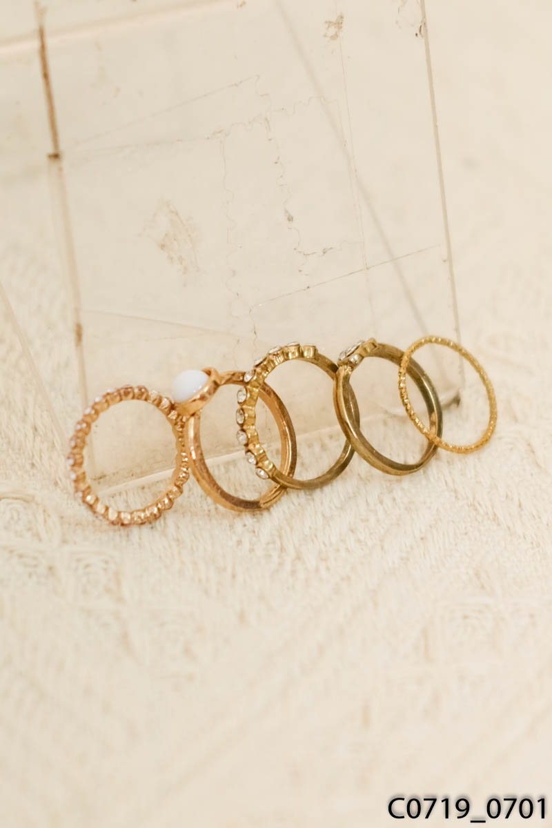 Set 5 nhẫn vàng đính đá