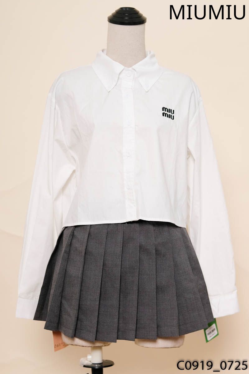 MIUMIU- Set áo sơ mi crop trắng+ chân váy kẻ xám New Tags