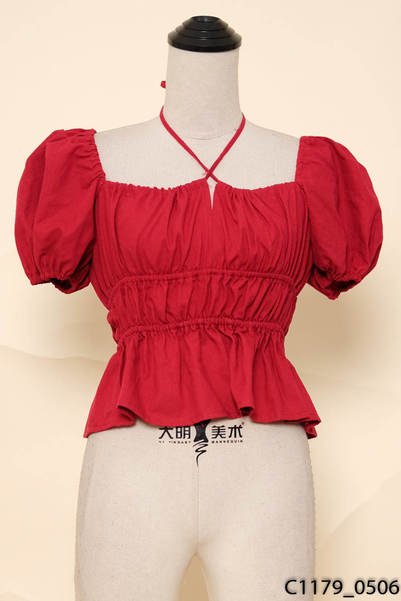 Áo đỏ cổ vuông bo chun