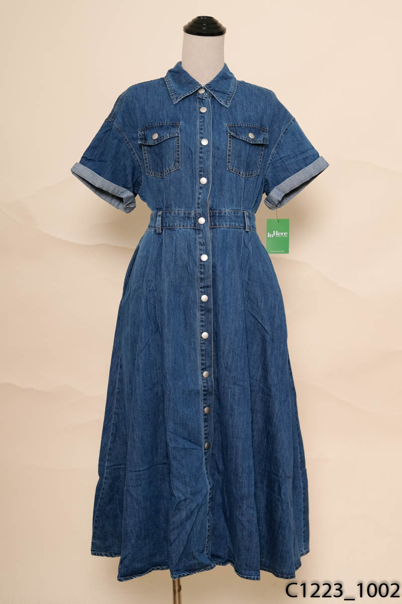 Đầm jeans xanh cúc bấm