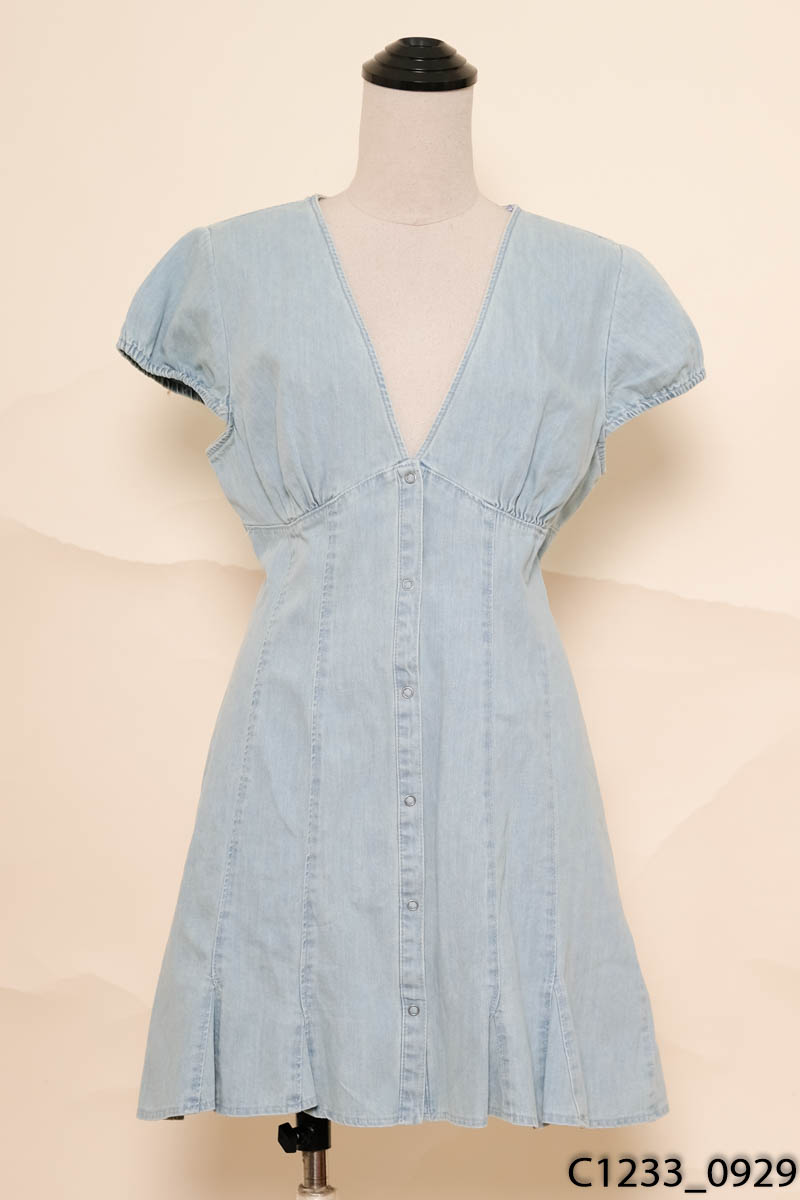 Đầm jeans xanh cúc bấm Zara New Tags