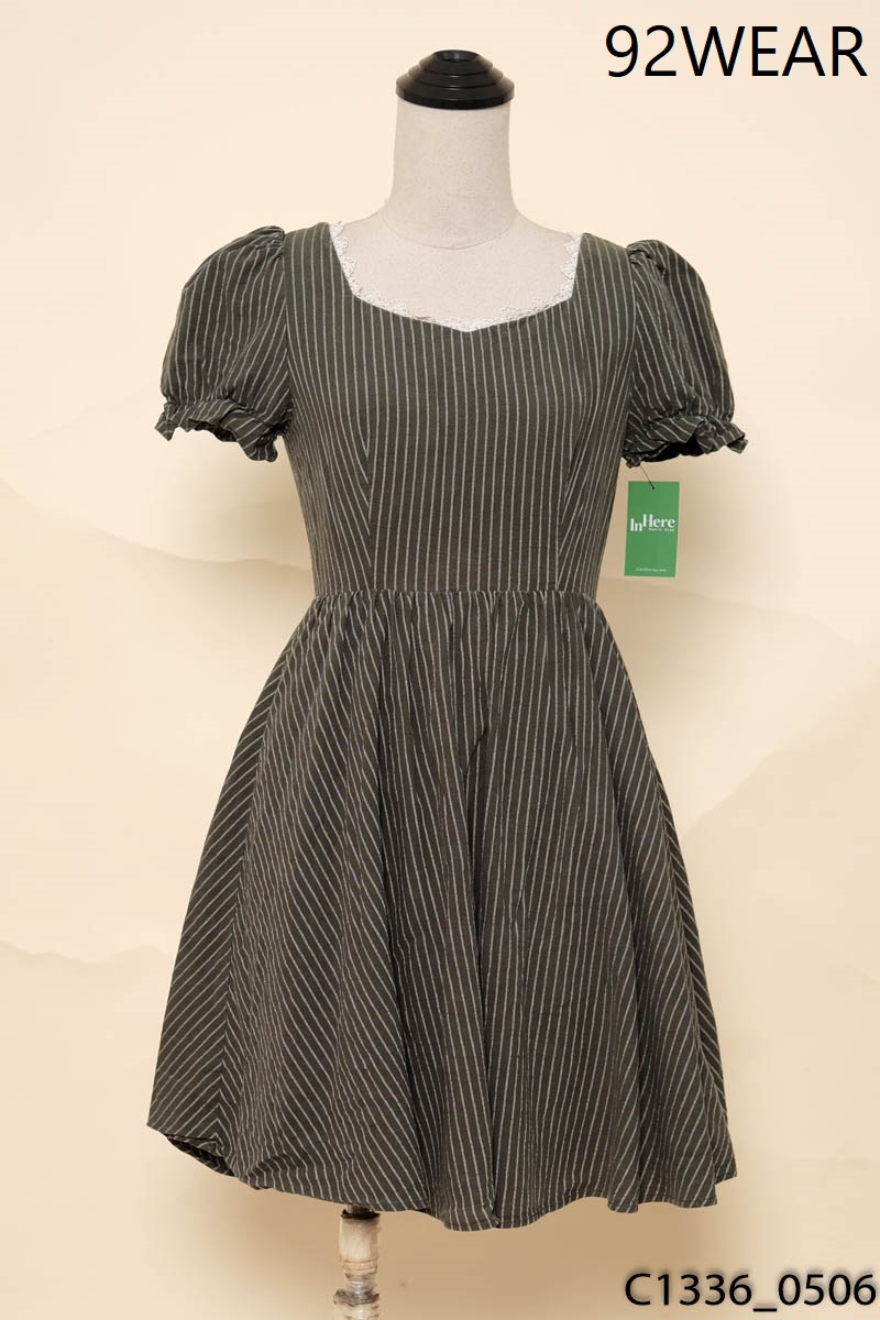 Đầm xanh sọc trắng 92 Wear