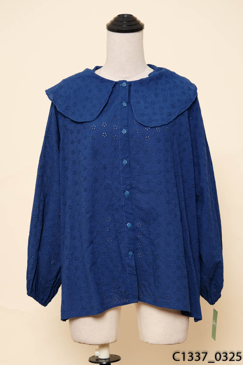 TÚ TRẦN-Áo sơ mi xanh dương New Tags