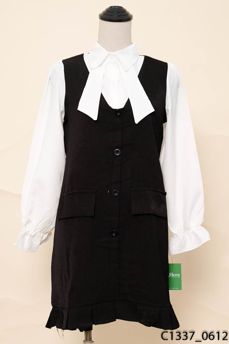 Đầm đen tay trắng New Tags