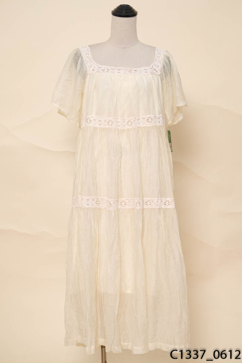 Đầm vàng kem babydoll