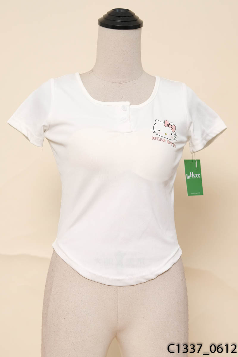 Áo trắng HelloKitty