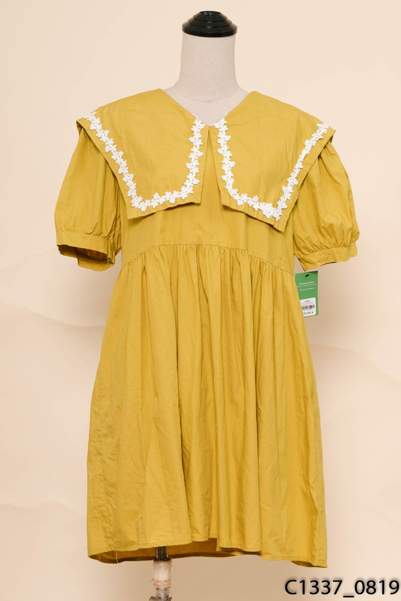 Đầm babydoll xanh viền hoa trắng