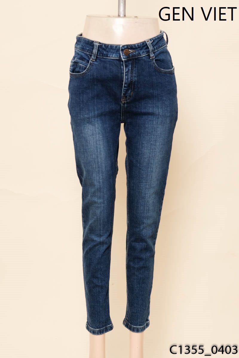 Quần jeans xanh Gen Viet