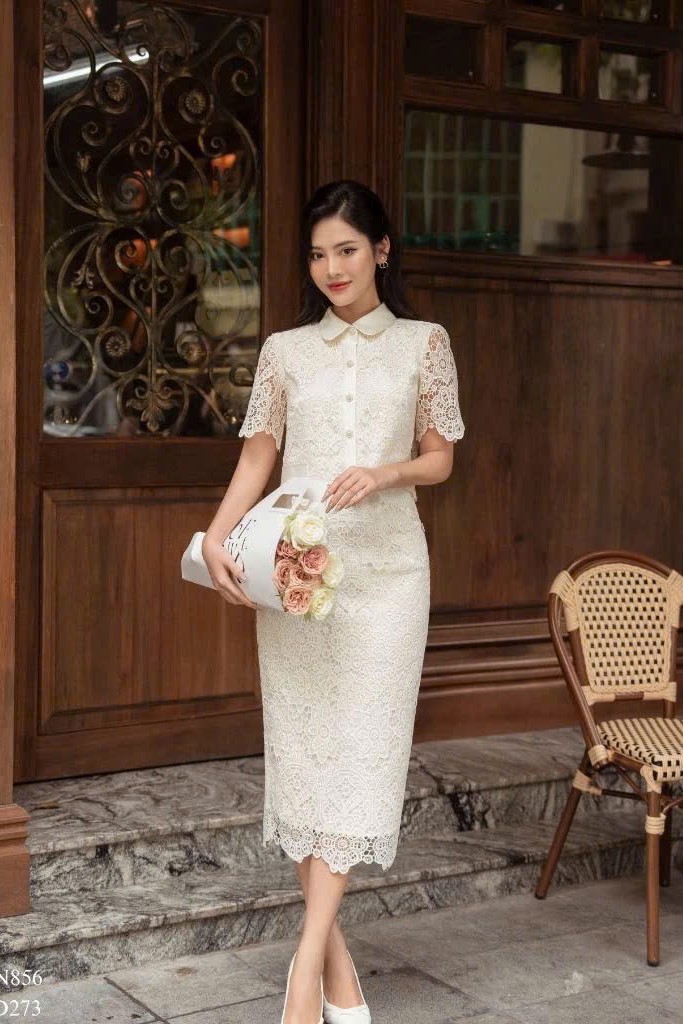 Set áo be phối lưới + chân váy tiin