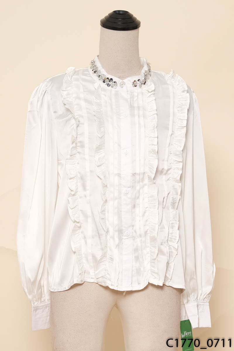 Áo trắng đính đá dài tay New Tags