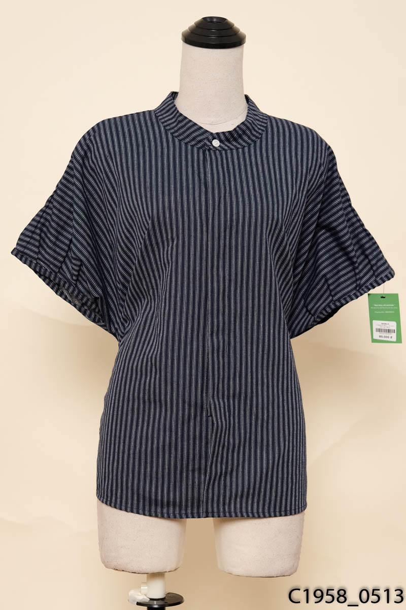 Áo xanh than sọc trắng