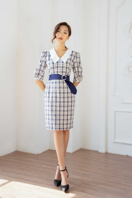 SYO - Đầm kẻ xanh trắng