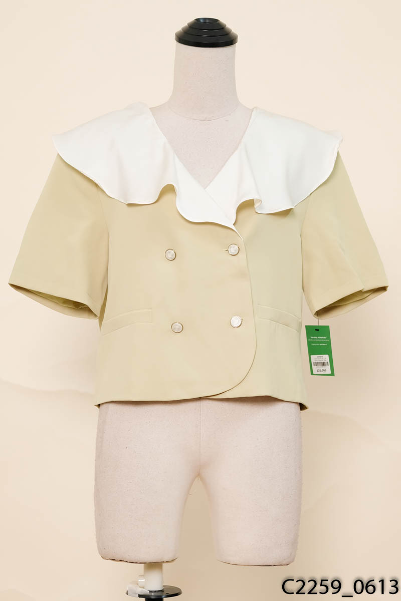 Áo xanh cổ bèo kem New Tags