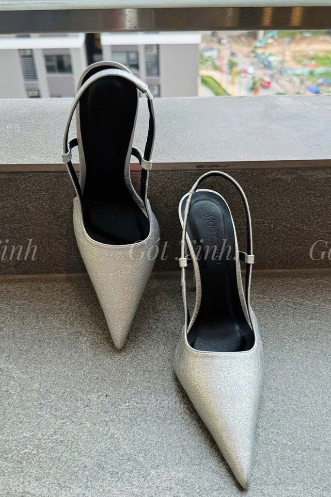 GÓT XINH- Giày cao gót xám mũi nhọn 9 phân/NEW