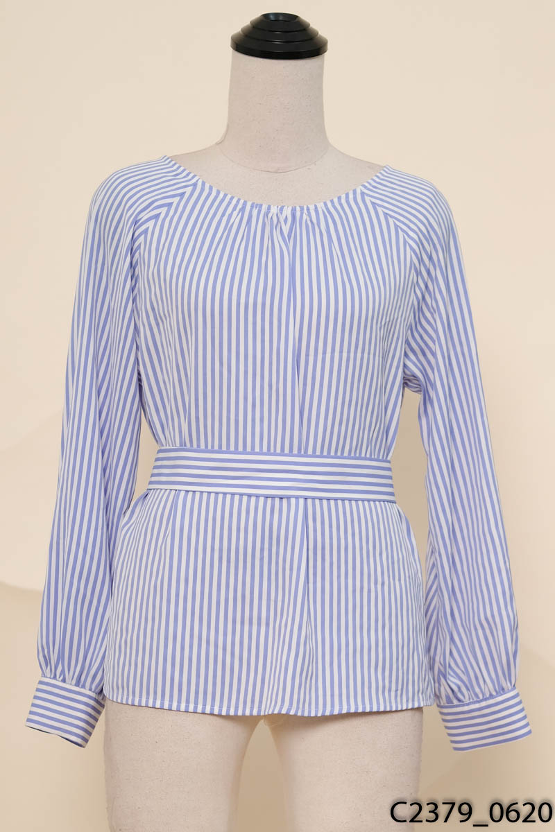 MM OUTFIT-Áo kẻ xanh