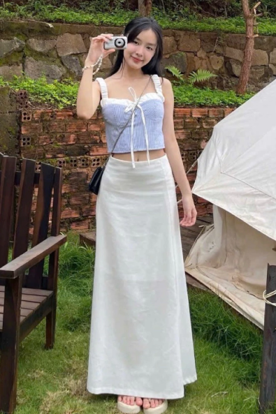 Chân váy linen trắng