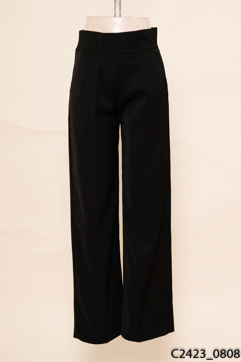Quần đen ống suông New Tags