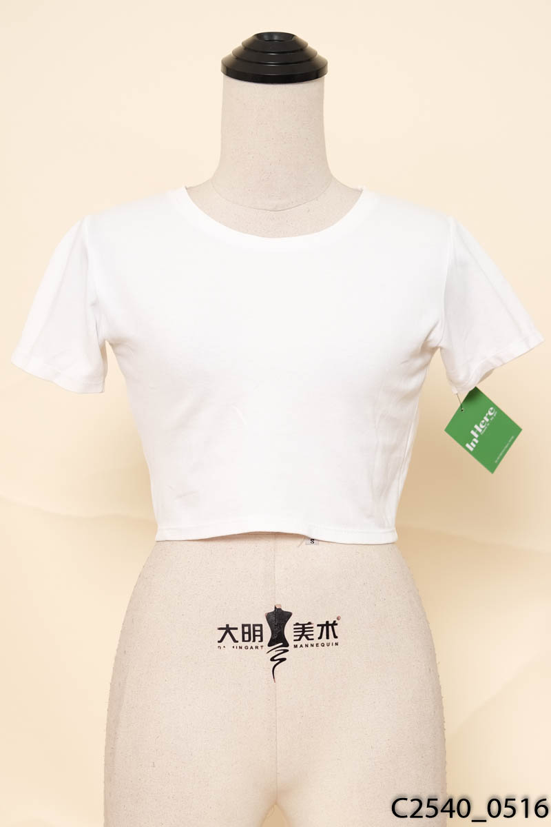 Áo croptop trắng