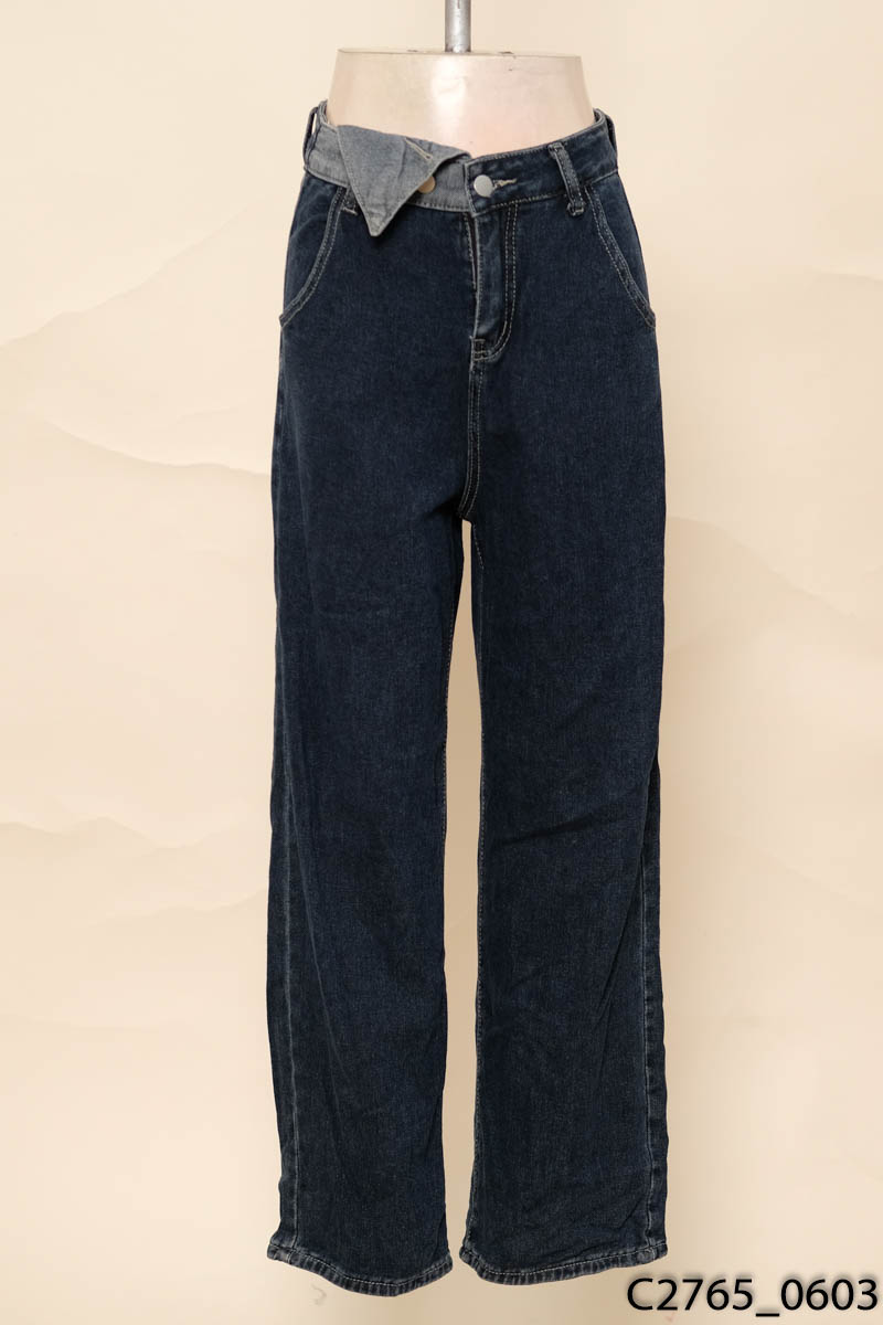 Quần jeans xanh đậm