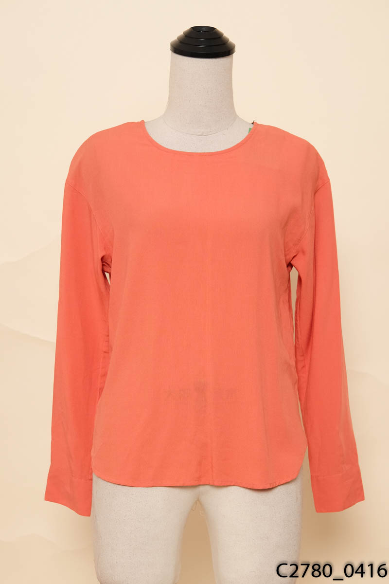 Áo cam cài cúc dài tay Uniqlo