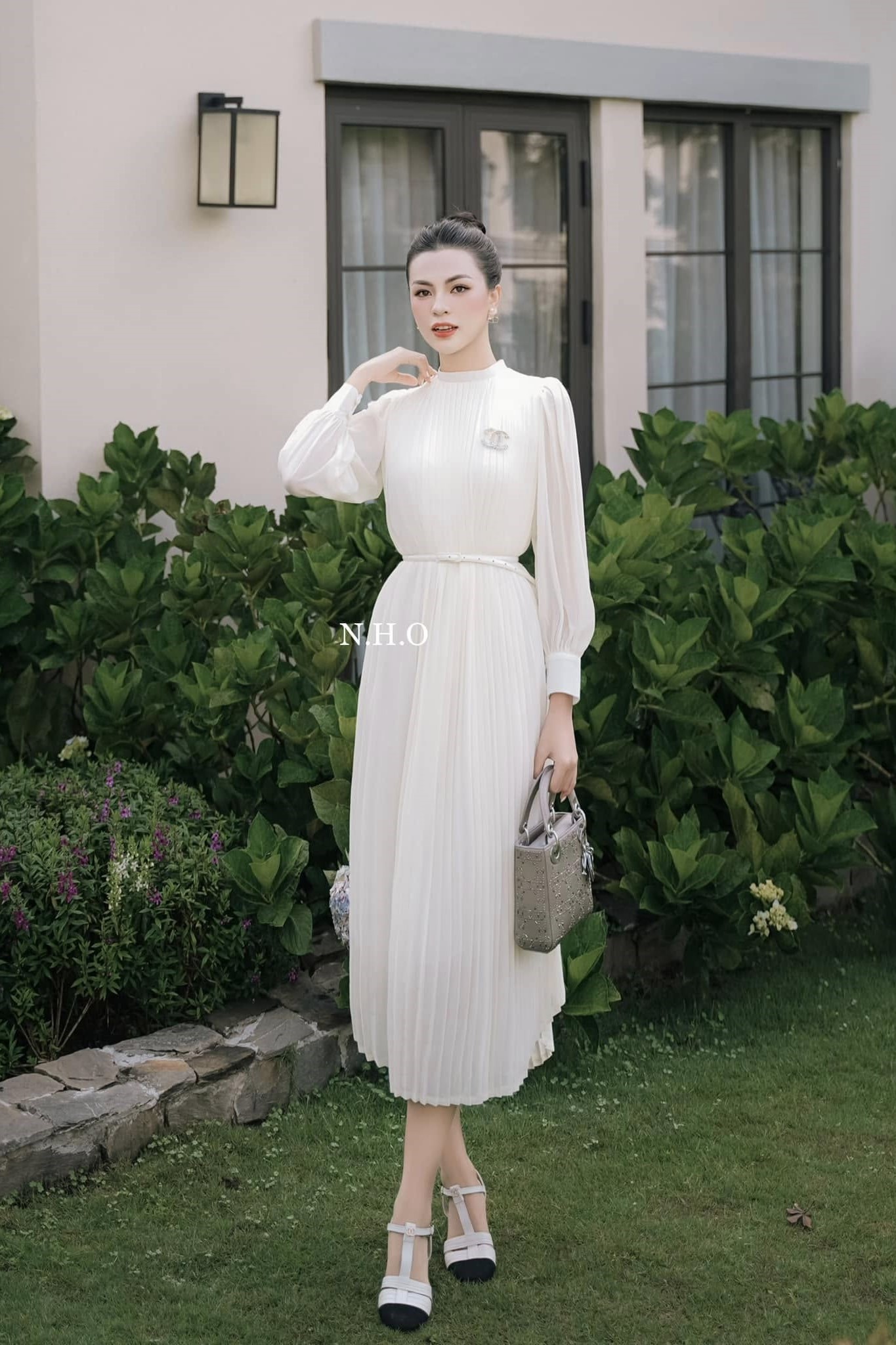 N.H.O - Đầm be xếp ly (KHÔNG KÈM ĐAI)