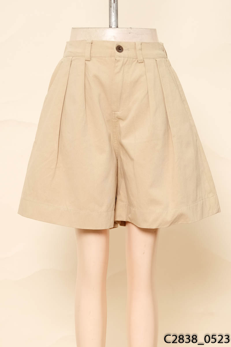 Quần shorts kaki be nâu