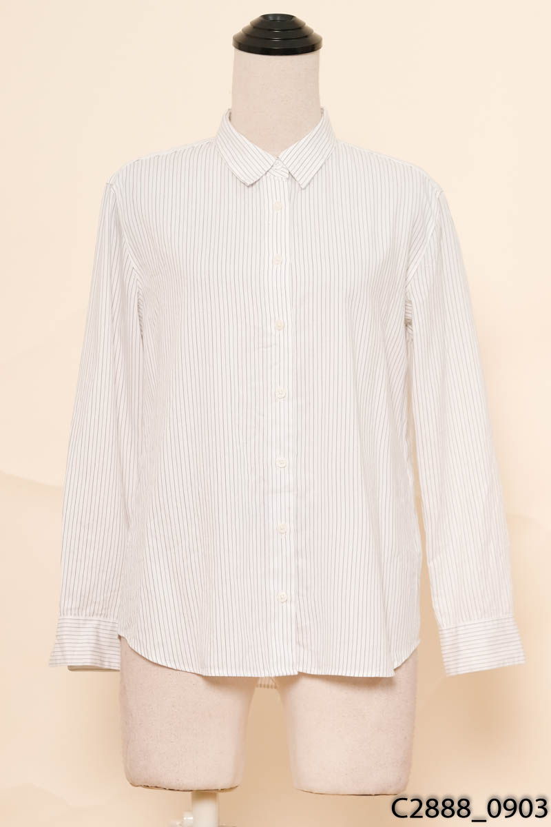 Áo sơ mi trắng kẻ Uniqlo