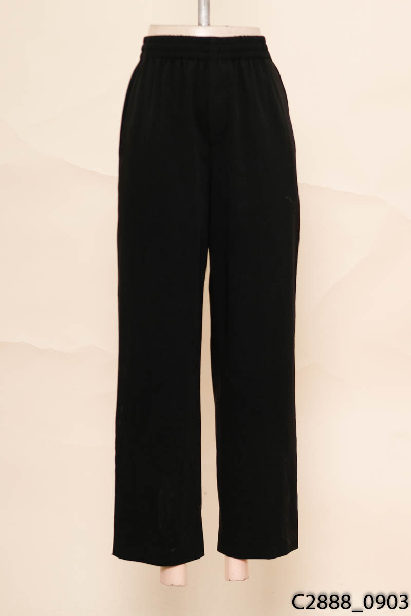 Quần đen ống suông Uniqlo