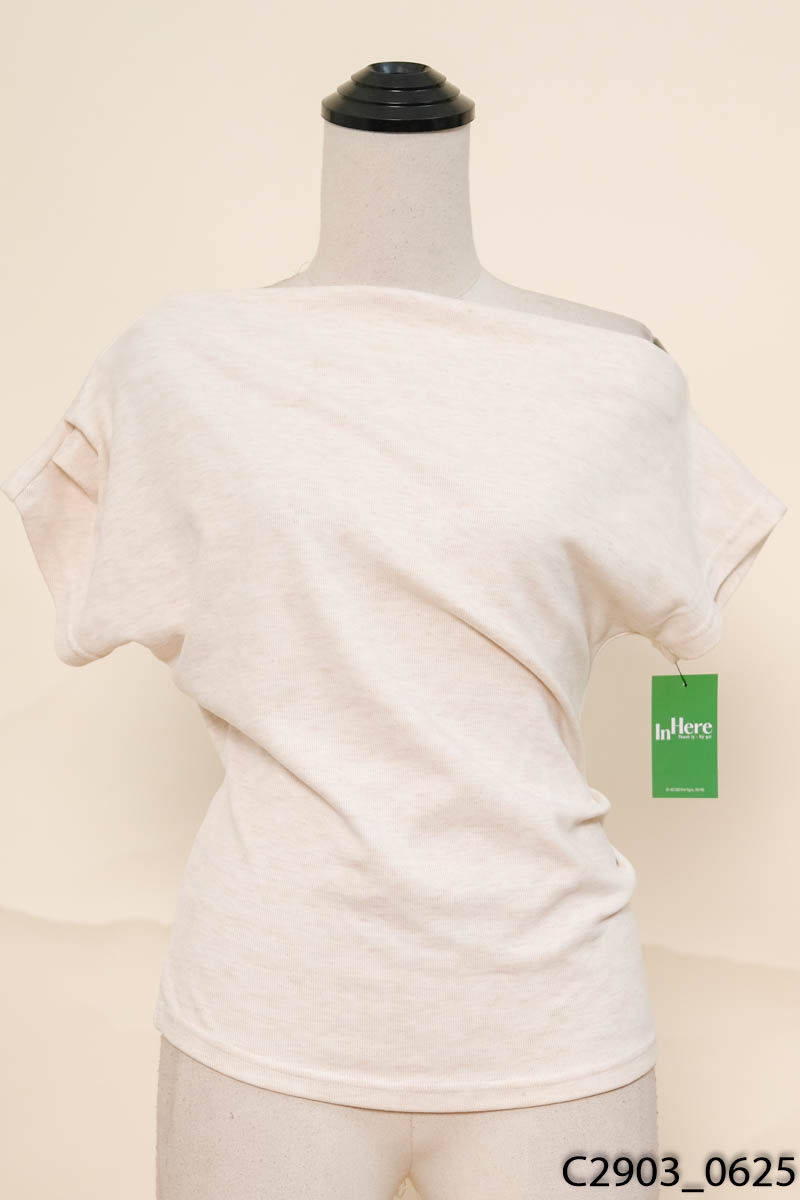 MIHO STUDIO-Áo cổ thuyền be hồng