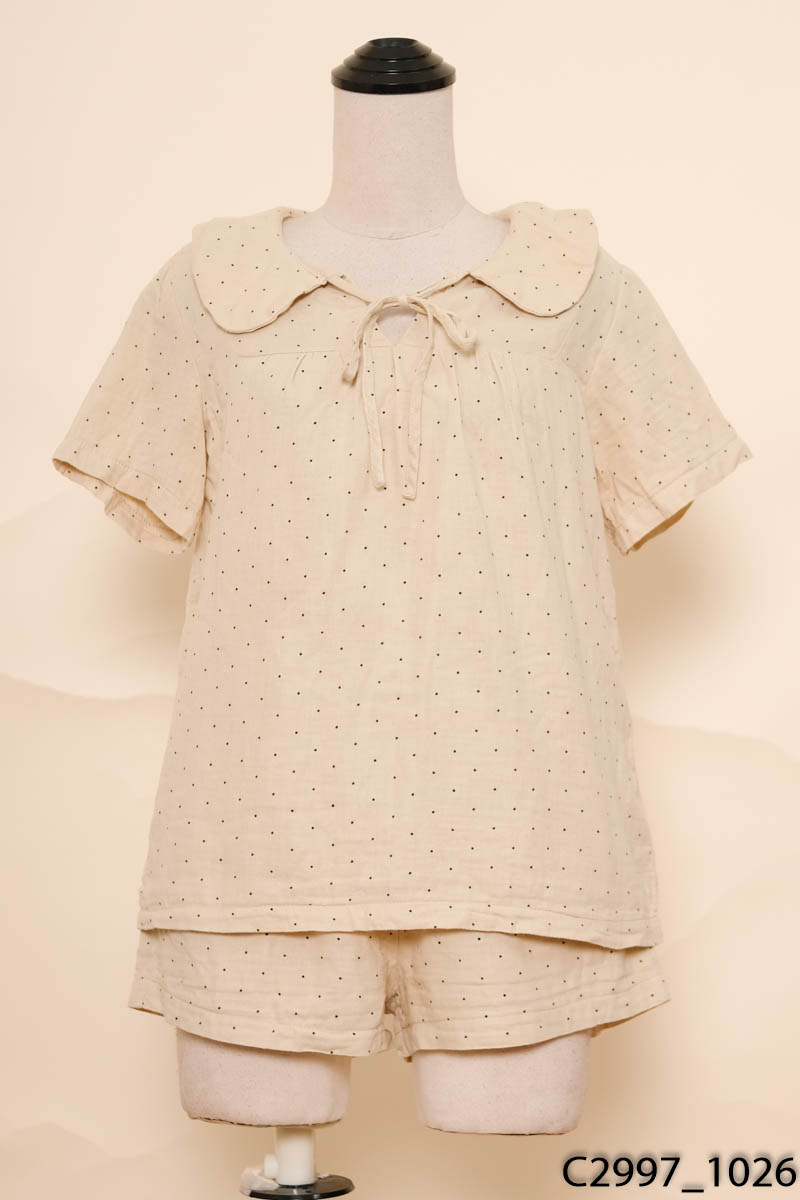 DAZY - Set áo be nâu châm bi + quần shorts