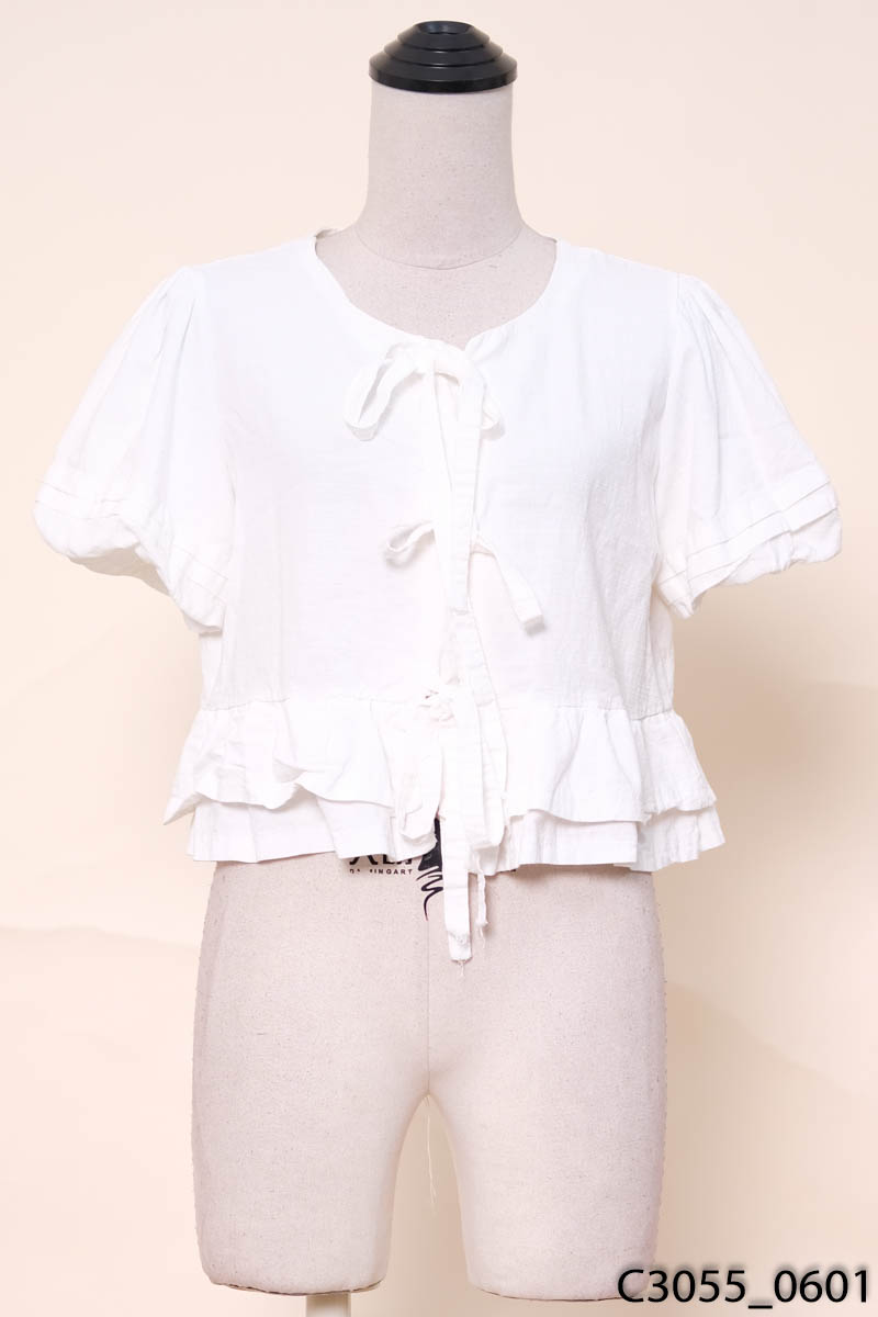 Áo trắng buộc dây