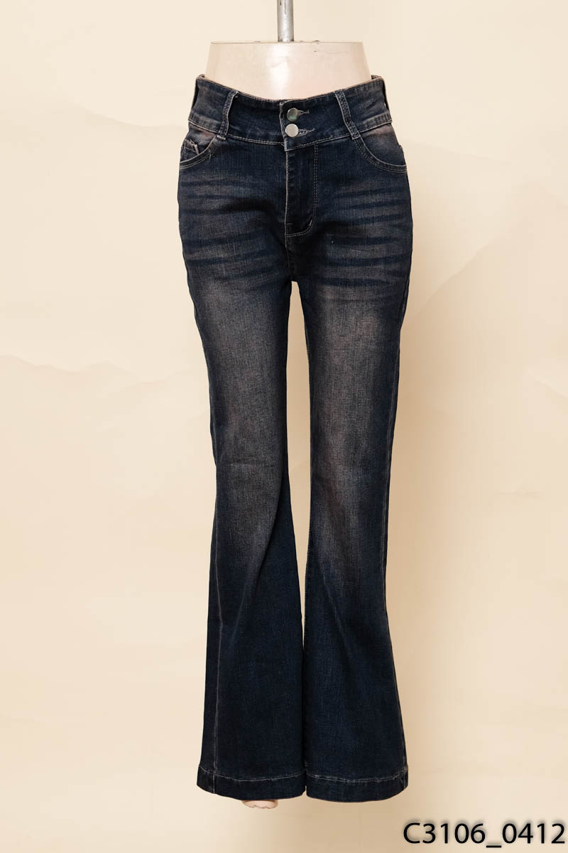 Quần jeans xanh 2 cúc ống loe