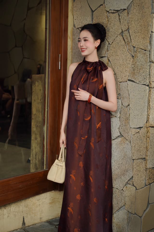 TẤM ƠI - Đầm cổ yếm tím họa tiết