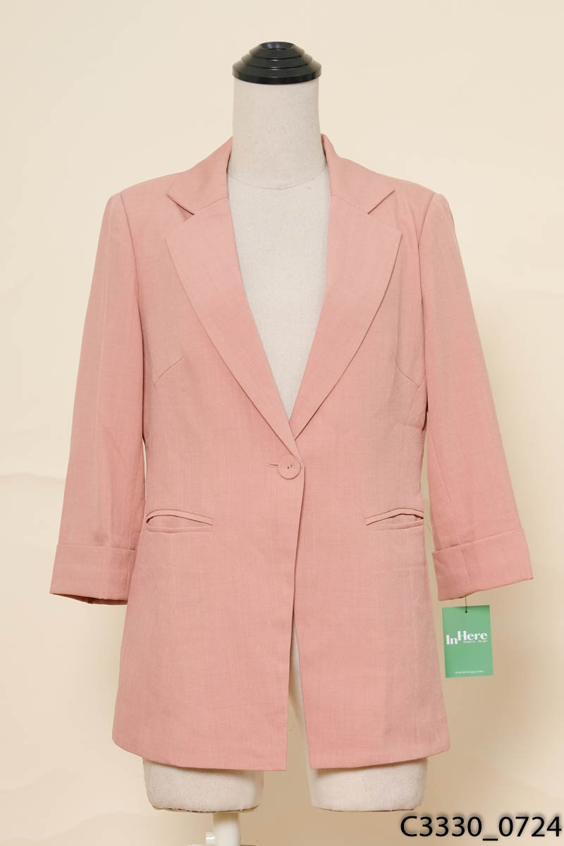 EVY - Áo khoác vest hồng New Tags