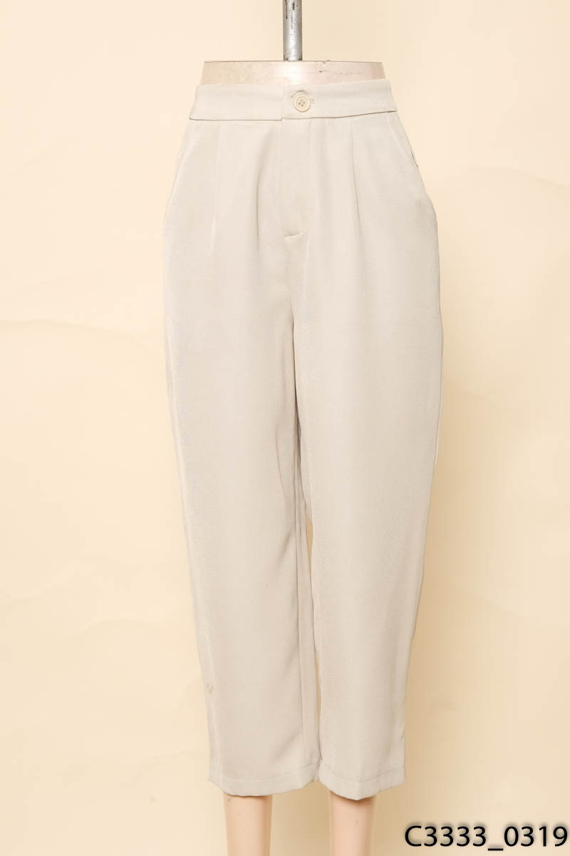 Quần suông kem May Boutique
