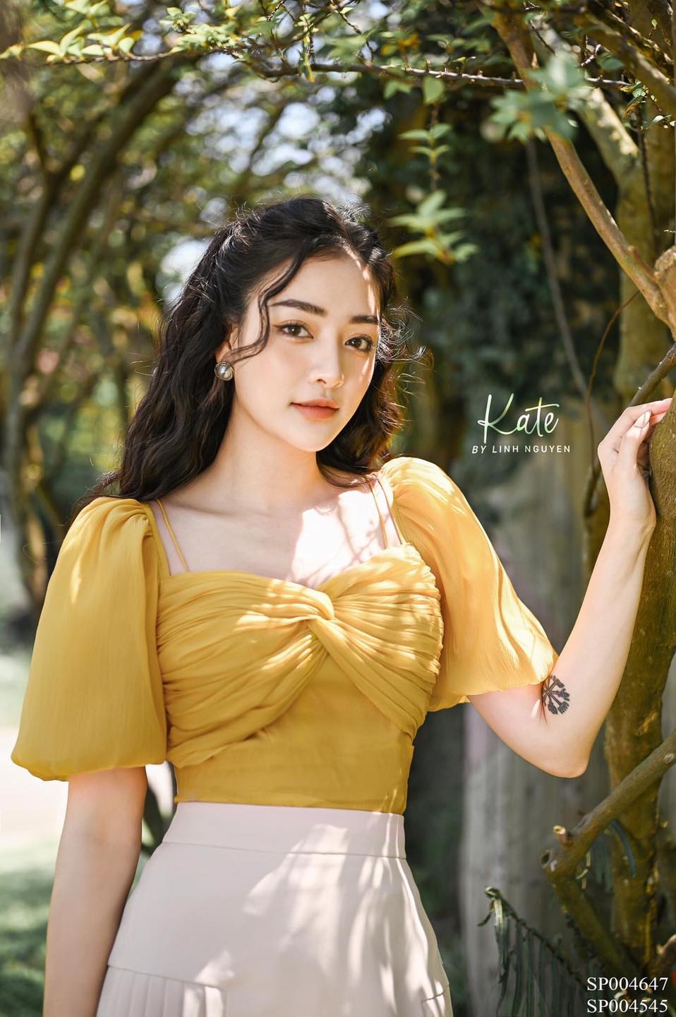 Áo 2 dây vàng KATE by Linhnguyen